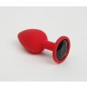 Красная анальная пробка с черным стразом - 7,6 см.